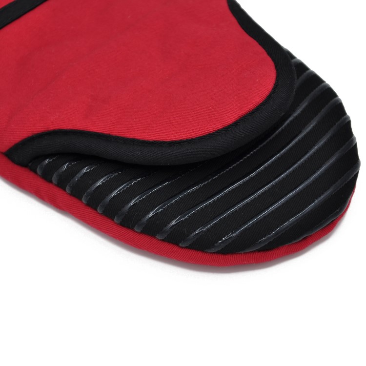 Duckbilled Oven Mitts